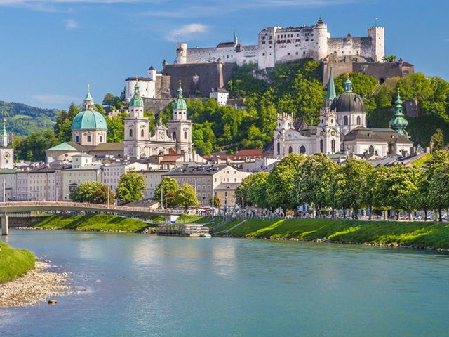 Kombi prevoz putnika do Salzburga - Kombi prevoz putnika Srbija Austrija